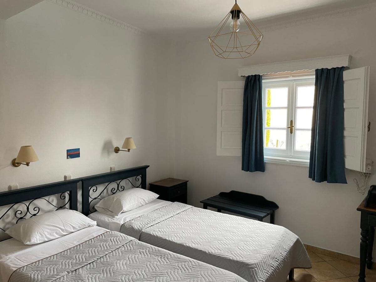 Leonidas Apartments Kamári 外观 照片